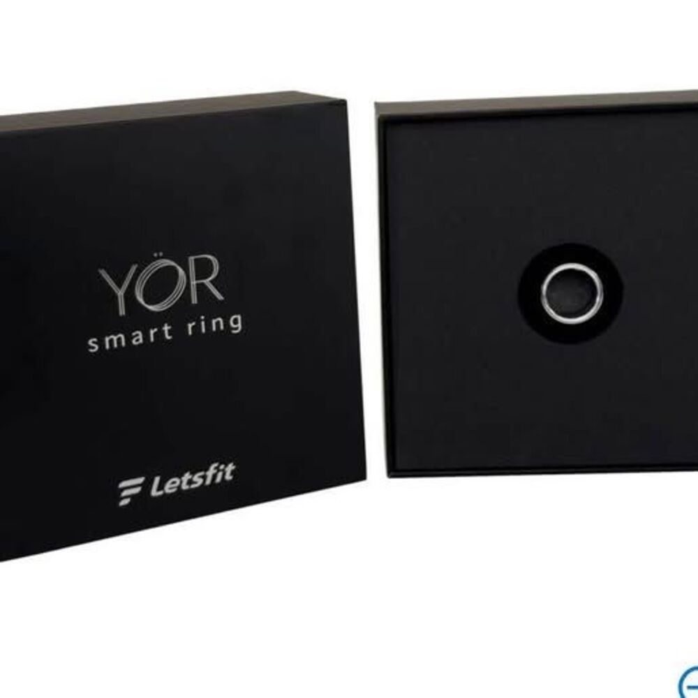 NIB- Smart Ring Bundle with Charging Case & Accessories Size 10